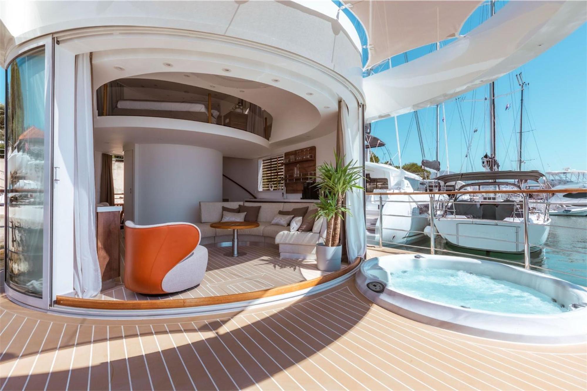 Hotel en barco Luxury Floating -